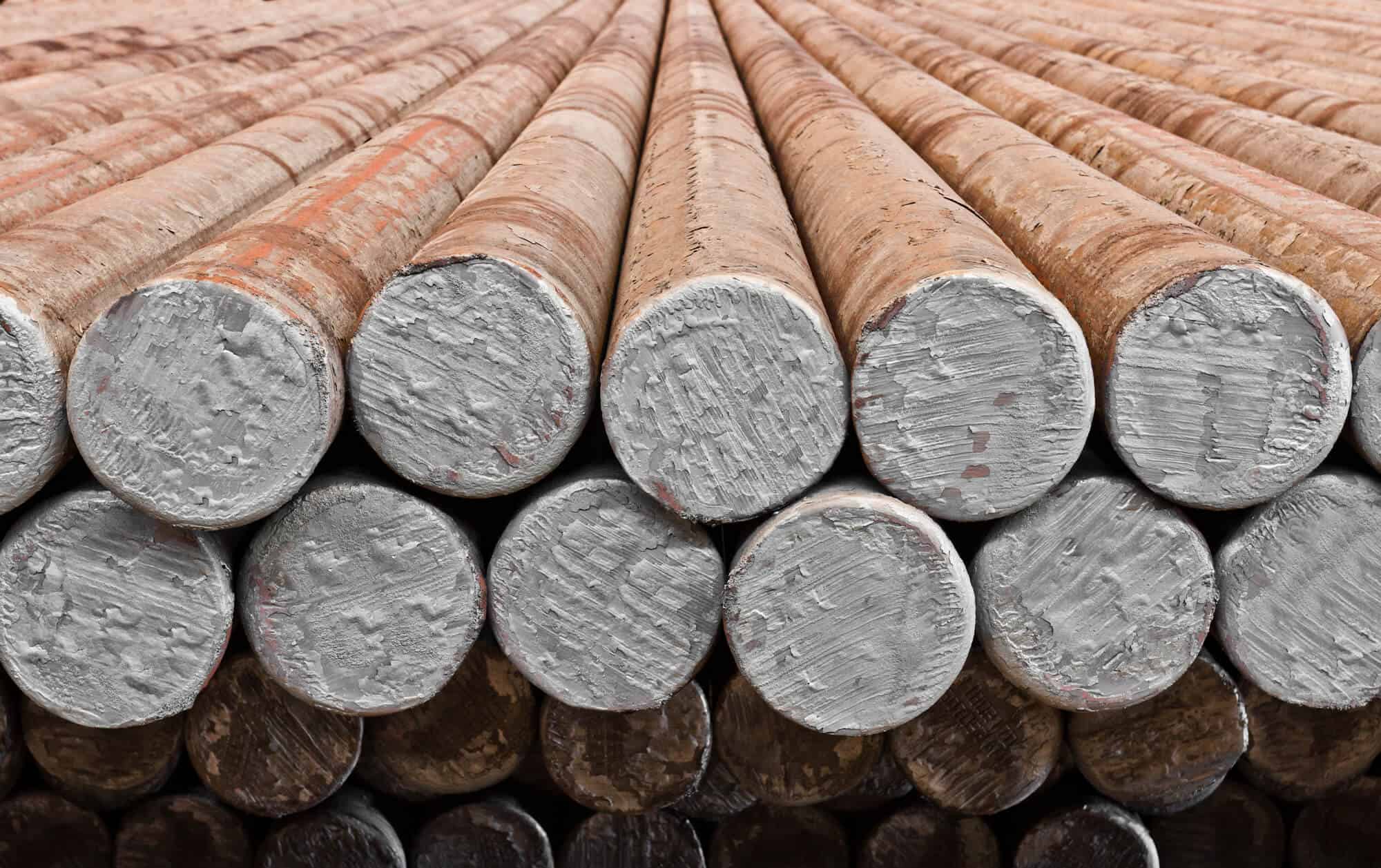 Ingot vs. Billet: Understanding the Differences and Applications Ingot vs. Billet: Understanding the Differences and Applications